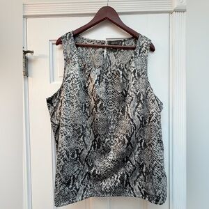 Kenneth Cole Reaction Black and Gray Print Blouse